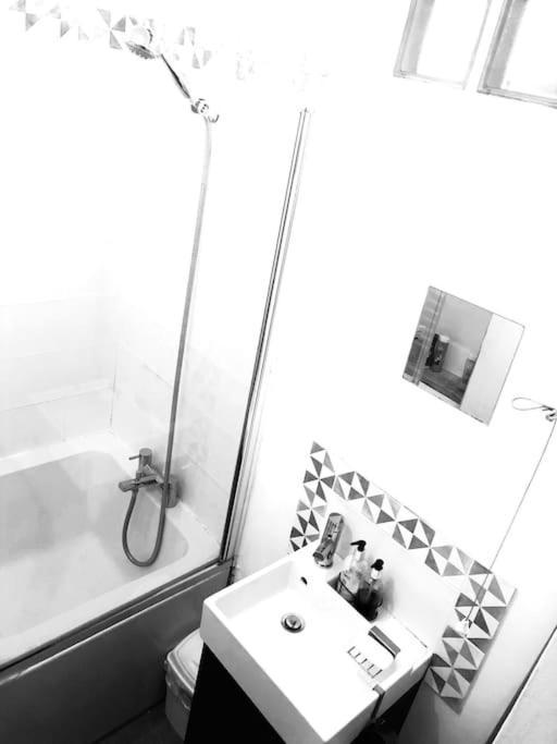 Carpe Diem Rooms Flat Near Zone 1 ลอนดอน ภายนอก รูปภาพ